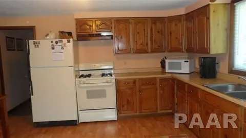 170 Valley Vw, Banner, IL 61520 photo 5