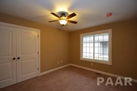630 Bittersweet Ave, Germantown Hills, IL 61548 photo 10