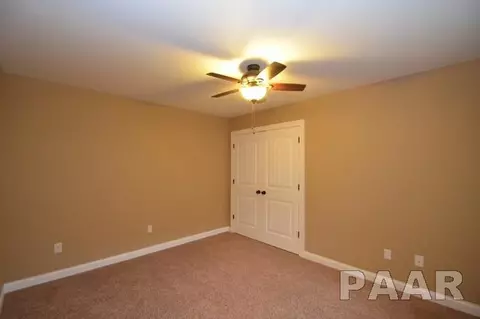 630 Bittersweet Ave, Germantown Hills, IL 61548 photo 8