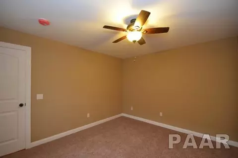 630 Bittersweet Ave, Germantown Hills, IL 61548 photo 12