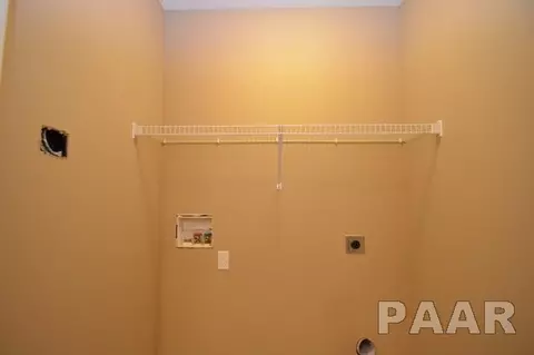 630 Bittersweet Ave, Germantown Hills, IL 61548 photo 11