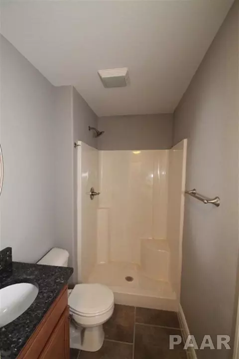 632 Bittersweet Ave, Germantown Hills, IL 61548 photo 8