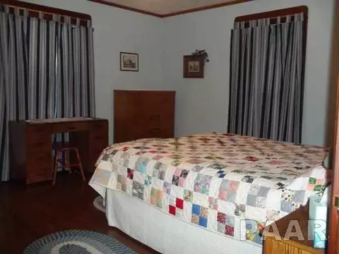 402 Eureka, Eureka, IL 61530 photo 17