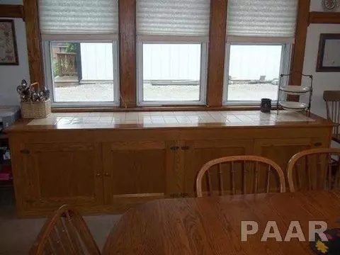402 Eureka, Eureka, IL 61530 photo 12