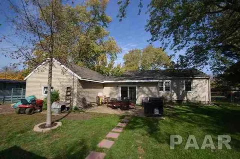 210 E Sheridan, Manito, IL 61546 photo 29