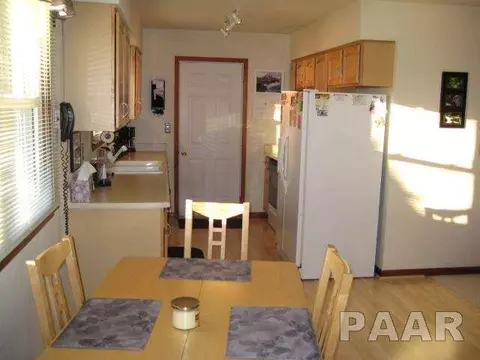 1009 Hampton Rd, Washington, IL 61571 photo 4