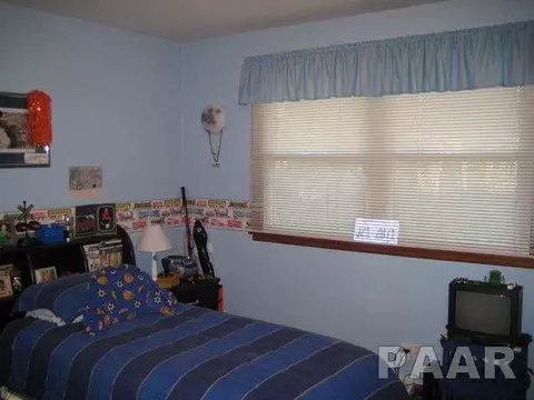 1009 Hampton Rd, Washington, IL 61571 photo 8