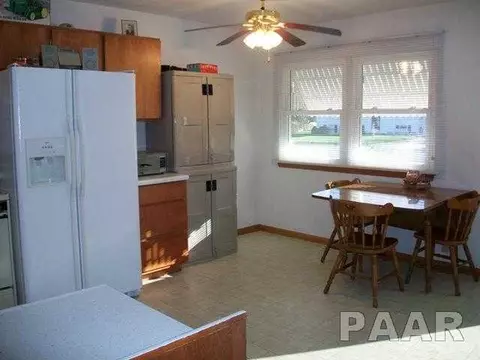 65 Edmar, Canton, IL 61520 photo 2