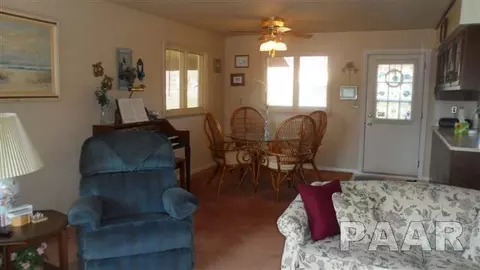 16530 Mohawk, Cuba, IL 61427 photo 11