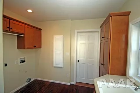 201 E Central St, Minier, IL 61759 photo 12