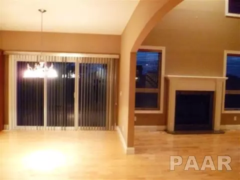 310 Windsor, Germantown Hills, IL 61548 photo 9