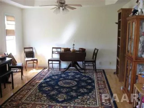 300 Westminster Rd, Germantown Hills, IL 61548 photo 5