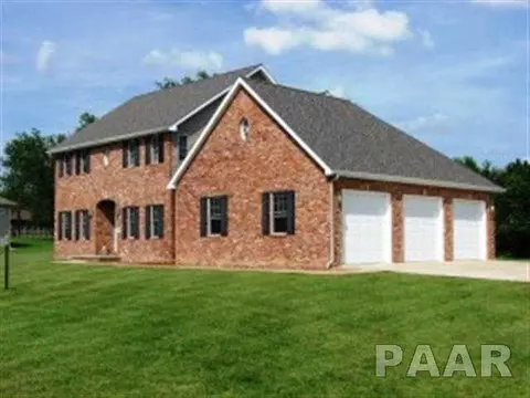 300 Westminster Rd, Germantown Hills, IL 61548 photo 2