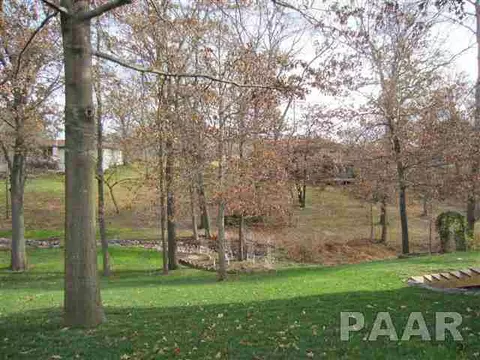 4832 S Lake Camelot Dr, Mapleton, IL 61547 photo 2