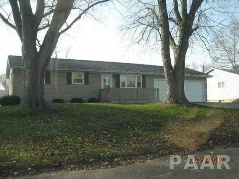 5602 E Captain Rd, Chillicothe, IL 61523 photo 1