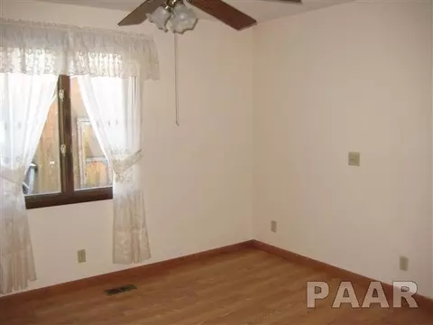 1103 Devonshire Rd, Washington, IL 61571 photo 14