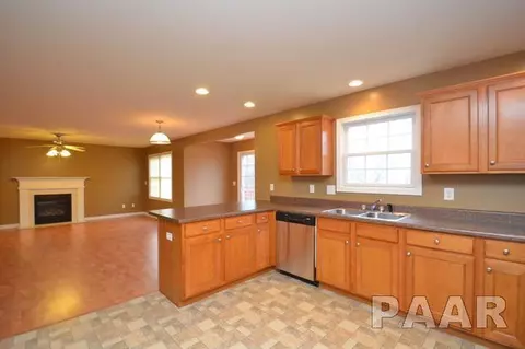 5619 W Brookmere St, Edwards, IL 61528 photo 6