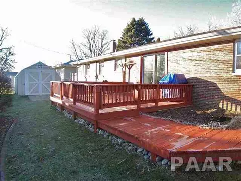 200 Devonshire, Washington, IL 61571 photo 14