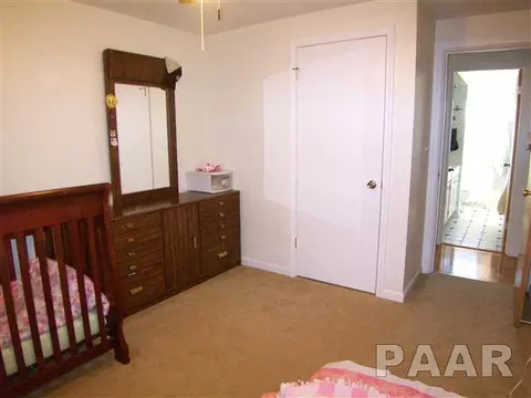 200 Devonshire, Washington, IL 61571 photo 8