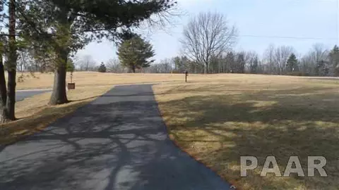 15252 E Kenabeck Trl, Cuba, IL 61427 photo 36