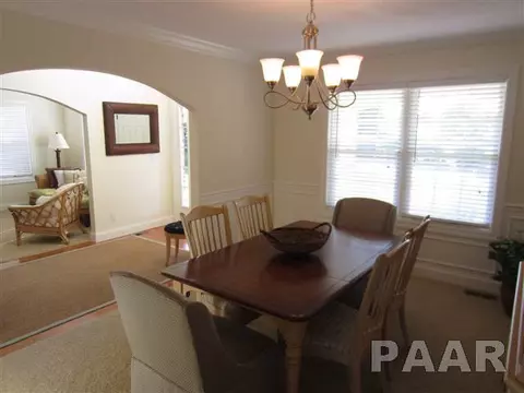 11504 N Dunmore Dr, Dunlap, IL 61525 photo 5