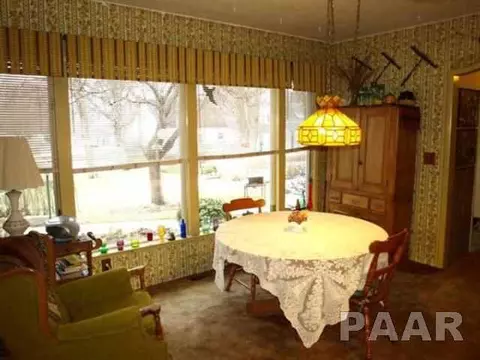 612 S Main, Eureka, IL 61530 photo 5