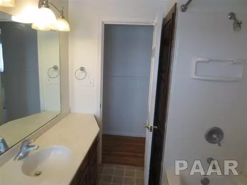 313 E Polk St, Morton, IL 61550 photo 15