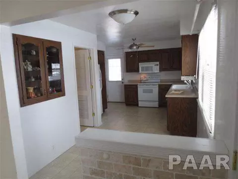 313 E Polk St, Morton, IL 61550 photo 6