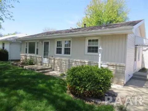 313 E Polk St, Morton, IL 61550 photo 4