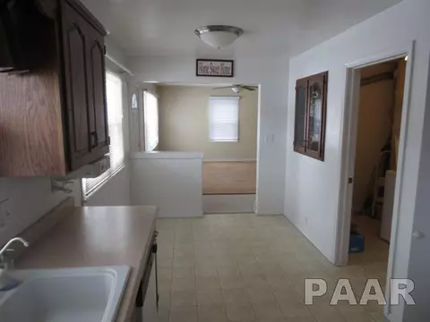 313 E Polk St, Morton, IL 61550 photo 9