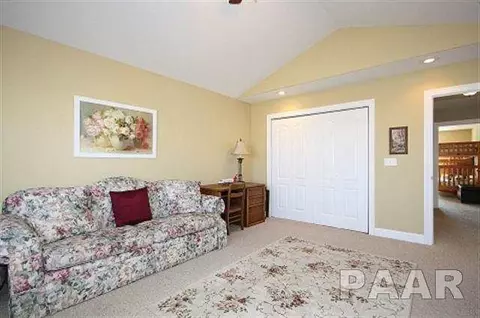 807 Stonebridge Dr, Metamora, IL 61548 photo 13