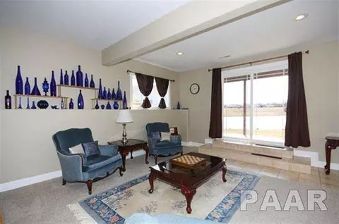 807 Stonebridge Dr, Metamora, IL 61548 photo 23