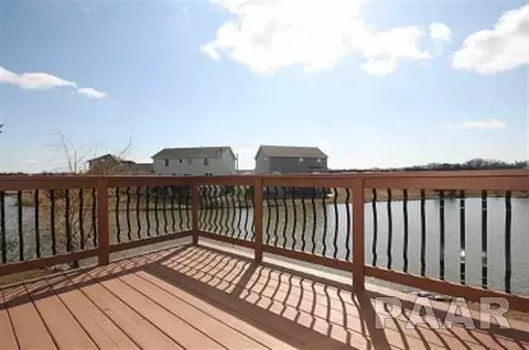807 Stonebridge Dr, Metamora, IL 61548 photo 28