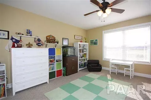 807 Stonebridge Dr, Metamora, IL 61548 photo 10