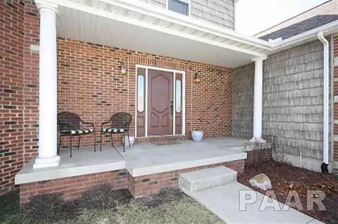 807 Stonebridge Dr, Metamora, IL 61548 photo 26
