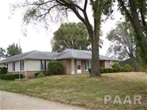 7232 Sky Ranch Rd, Manito, IL 61546 photo 1
