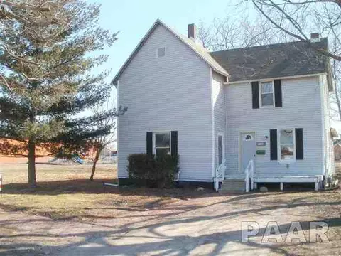439 S 4th, Canton, IL 61520 photo 1