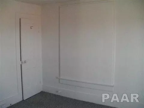 439 S 4th, Canton, IL 61520 photo 10