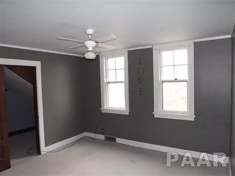2726 6th St, Peru, IL 61354 photo 10