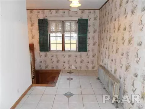603 E 3rd, El Paso, IL 61738 photo 10