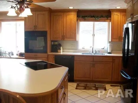 78 Forestview Rd, Morton, IL 61550 photo 6