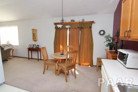 500 Parkview Dr, Washington, IL 61571 photo 10