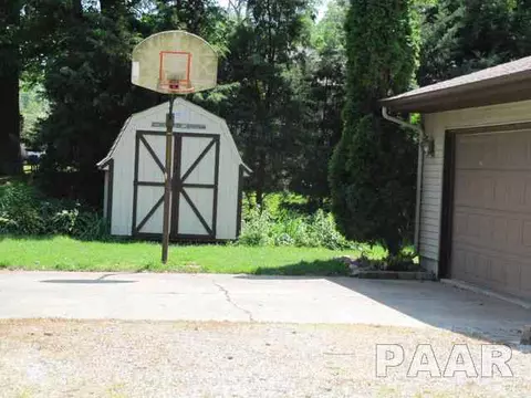 545 Oak, Metamora, IL 61548 photo 12