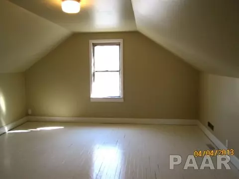 404 Callender, Eureka, IL 61530 photo 11