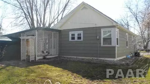 437 N 10th, Canton, IL 61520 photo 7
