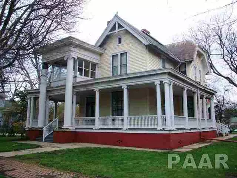 125 N 3rd, Canton, IL 61520 photo 3