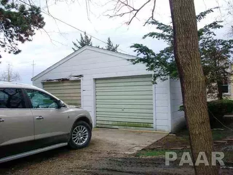 125 N 3rd, Canton, IL 61520 photo 13