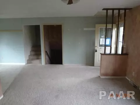180 E Liberty Ln, Manito, IL 61546 photo 4