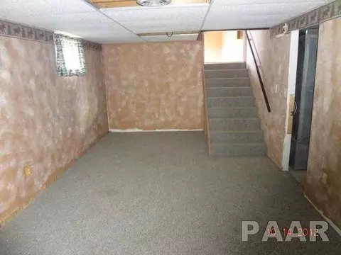 180 E Liberty Ln, Manito, IL 61546 photo 5