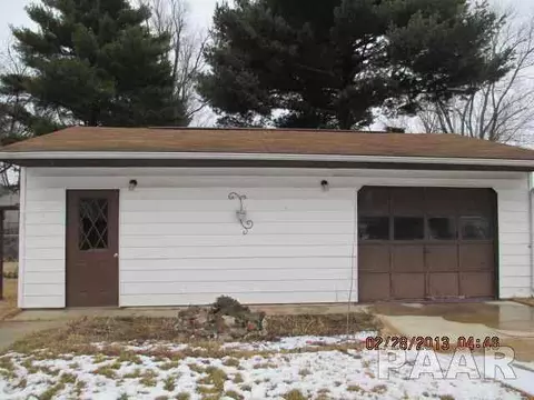215 Glendale, Manito, IL 61546 photo 2